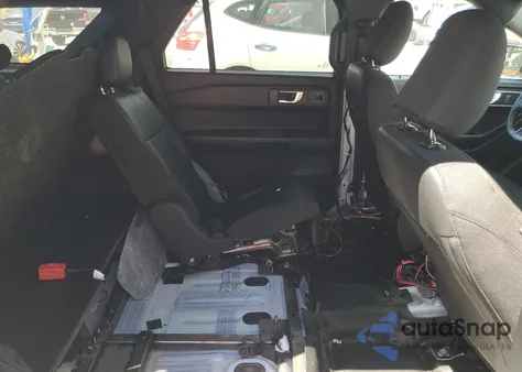 2021 Ford Explorer Police Interceptor from USA, damaged, VIN 1FM5K8AB7MGC26530